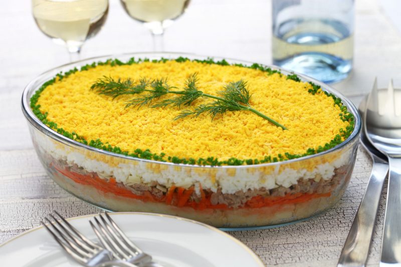 Салат мимоза (с рыбой) рецепт с фото пошагово - rov-hyundai.ru