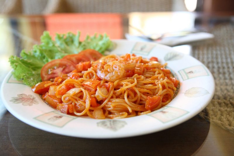 Рецепт пасты с креветками в томатном соусе с фото пошагово